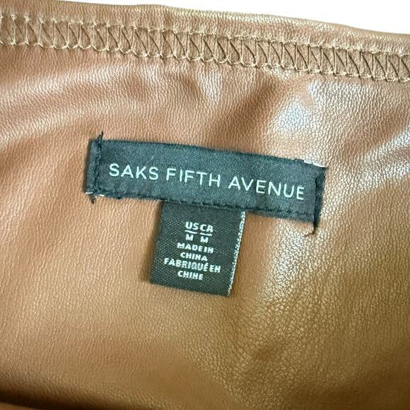 Saks Fifth Avenue Faux Leather Pull On Pants Brown Tapered Elastic Waist Medium - Picture 2 of 10